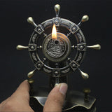 Cendrier en forme de Bateau Barre avec Briquet Allumé