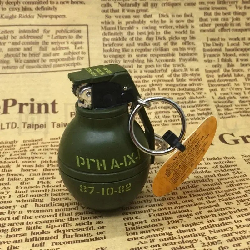 Briquet Grenade en métal