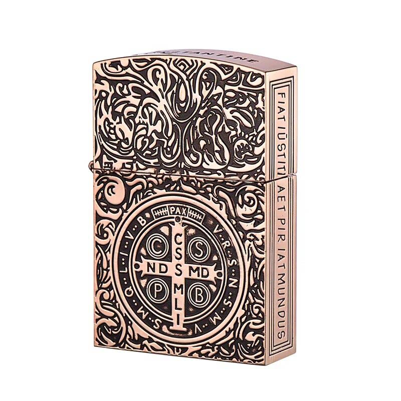 Briquet Flamme Rose Gold fond blanc