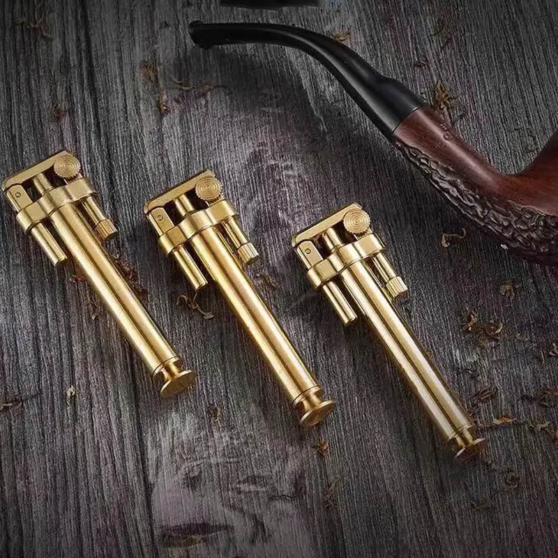 Briquet Pipe sur une table