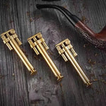 Briquet Pipe sur une table