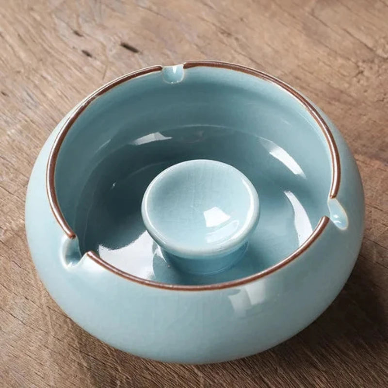 Cendrier de salon marocain bleu pâle, vue intérieure