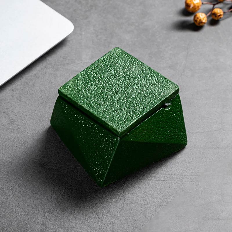 Béton vert - cendrier carré avec couvercle