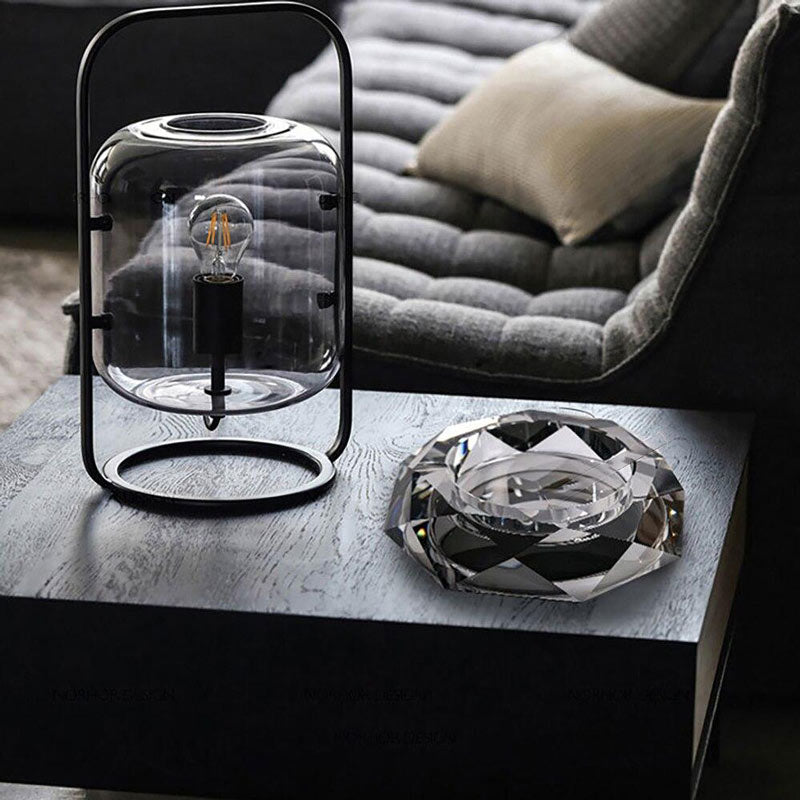 Verre soufflé - cendrier Art Déco forme diamant