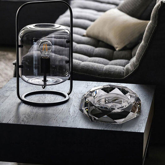 Verre soufflé - cendrier Art Déco forme diamant