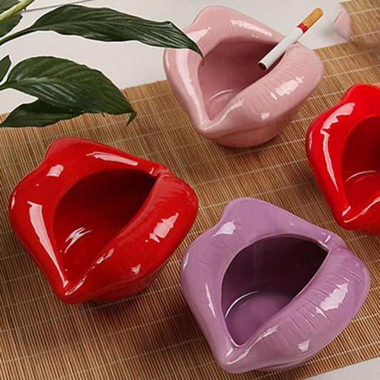 Cendrier bouche céramique émaillée forme lèvres rouge - vue principale