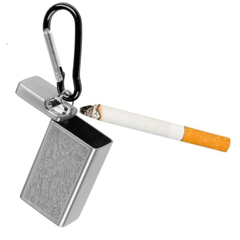 Métal argenté - cendrier de poche avec cigarette allumée