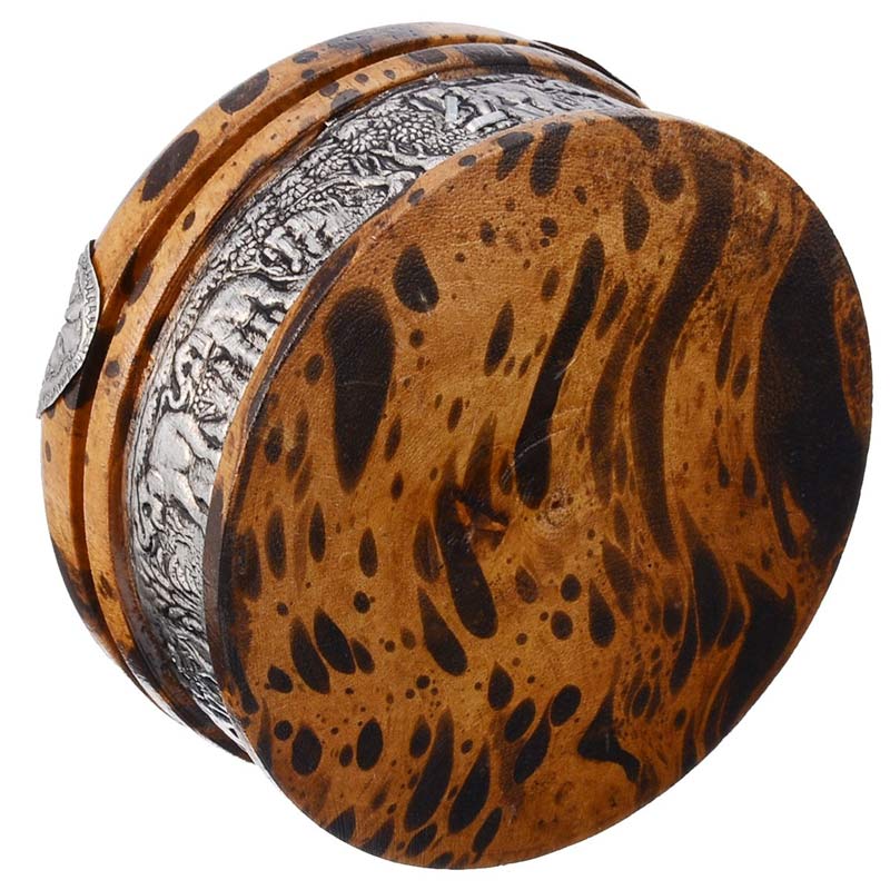 Cendrier en bois sculpté massif avec insert métal - vue 5