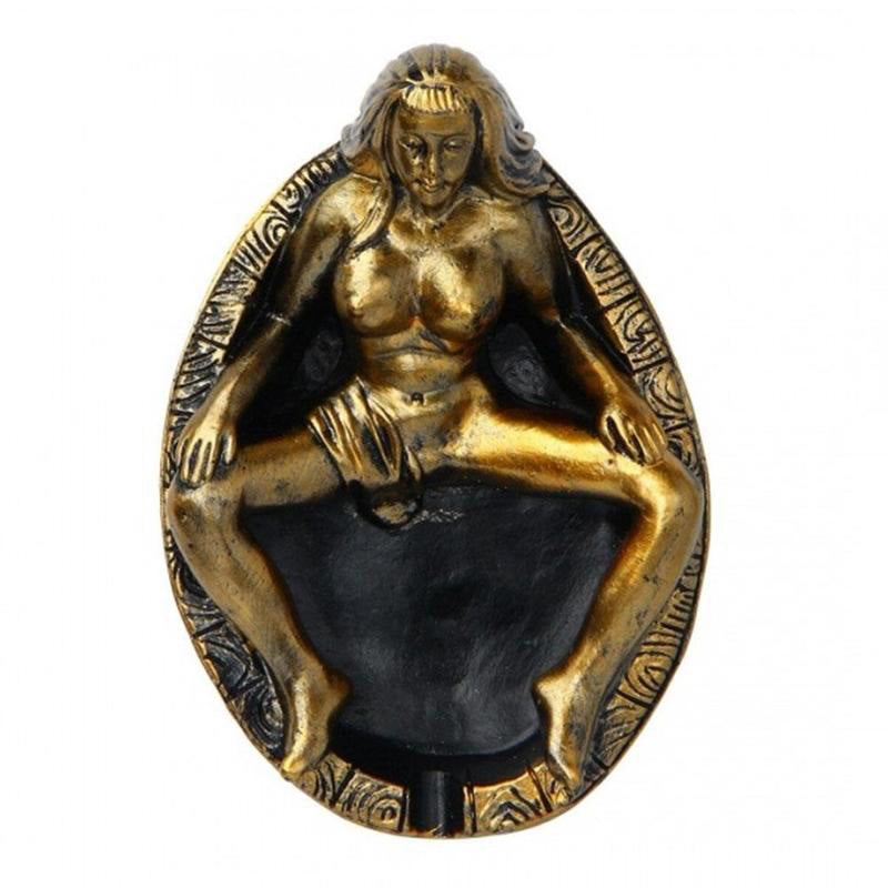 Cendrier sculpture femme nue en resine - objet decoratif artistique pour fumeur adulte
