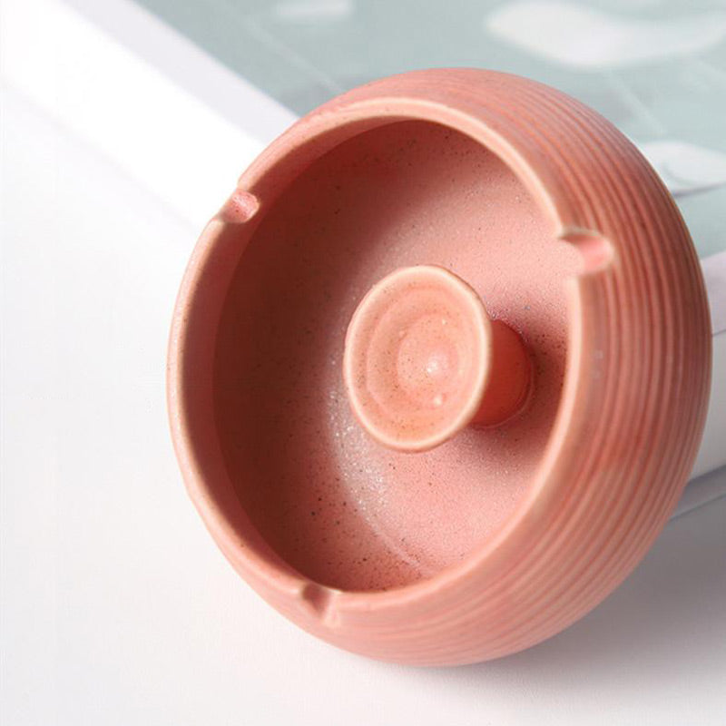 Cendrier marocain céramique rose, vue intérieure couvercle ouvert