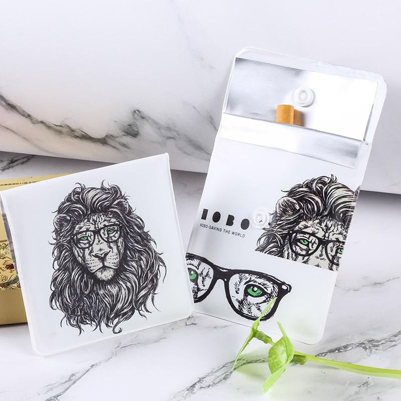PVC imprimé lion à lunettes - cendrier pochette souple avec mégot