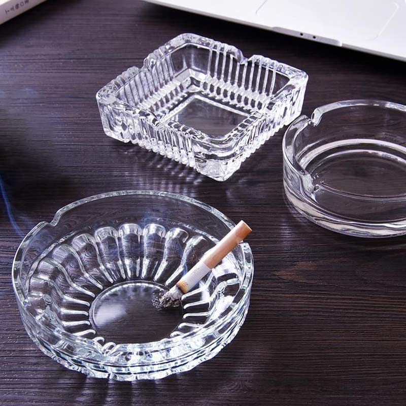 Verre vintage ambre - Cendrier en verre rétro vue de face