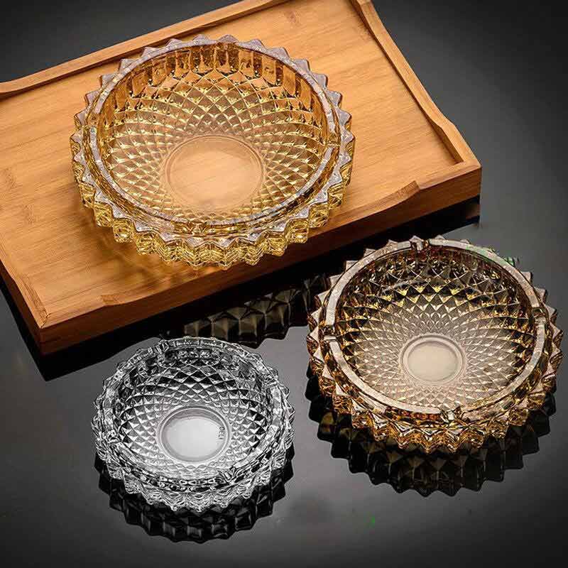 Verre épais transparent - grand cendrier en verre vue dessus