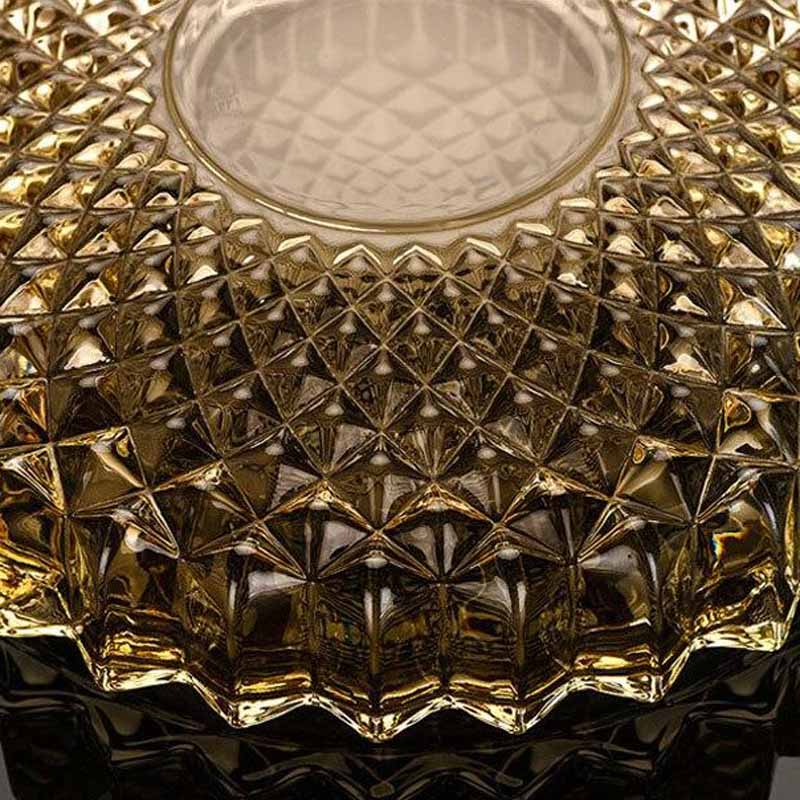 Verre ambré doré - grand cendrier en verre zoom détail